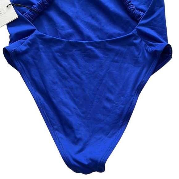 Vitamin A Jadon One Piece - Picture 8 of 11